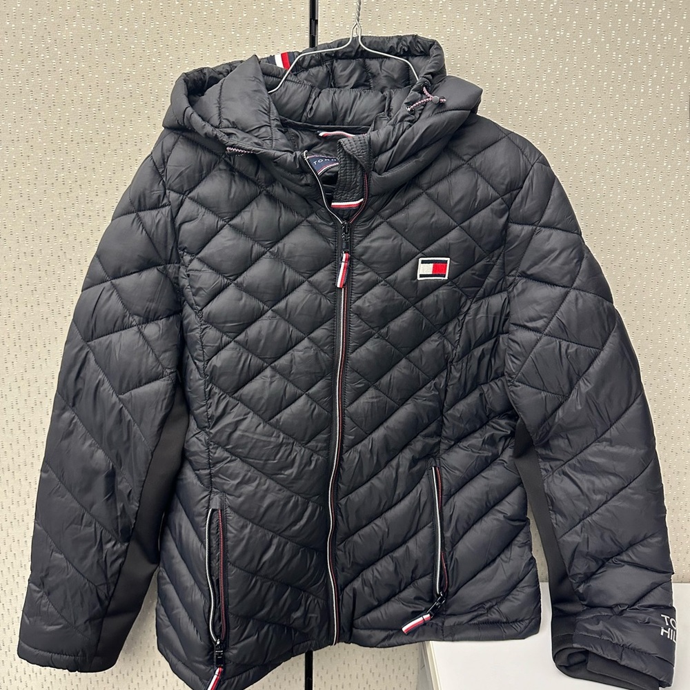 Tommy Hilfiger women puffer jacket